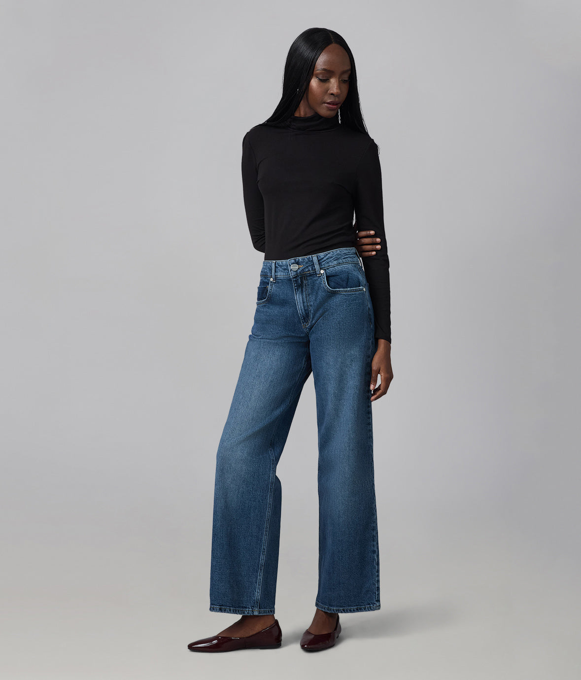 MIRO-FN Mid Rise Comfort Straight Jeans
