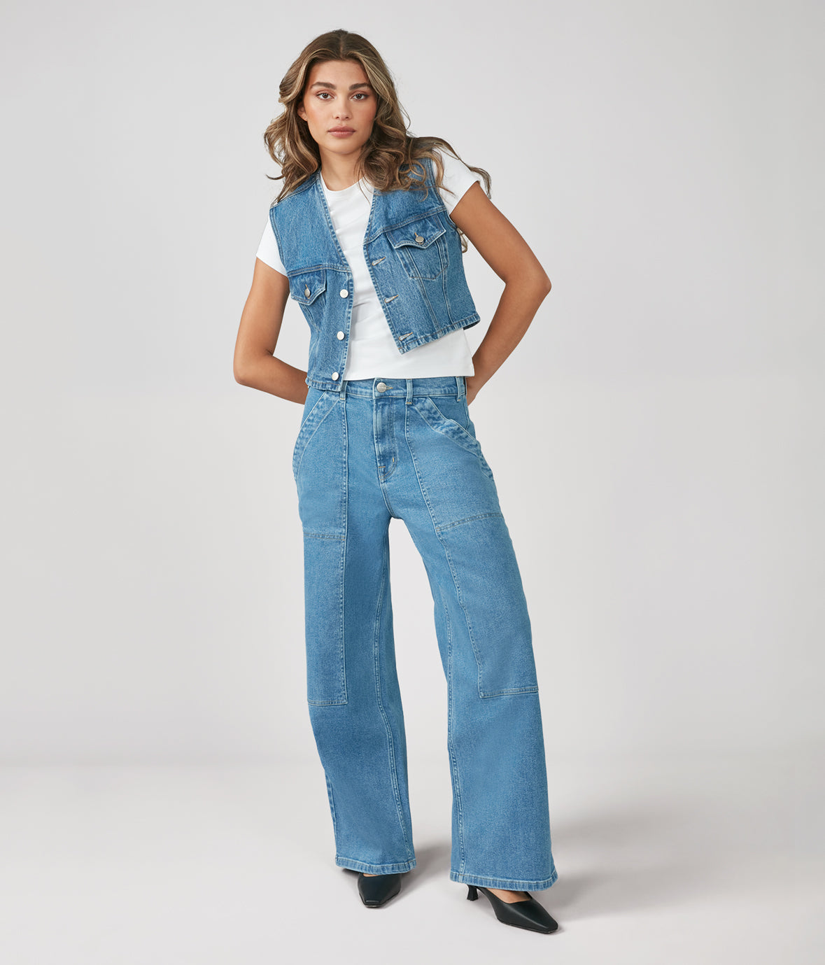 CARTER-VN  Crop Vest